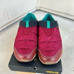 Teva ReEmber Slip-Ons - Women’s Size 10